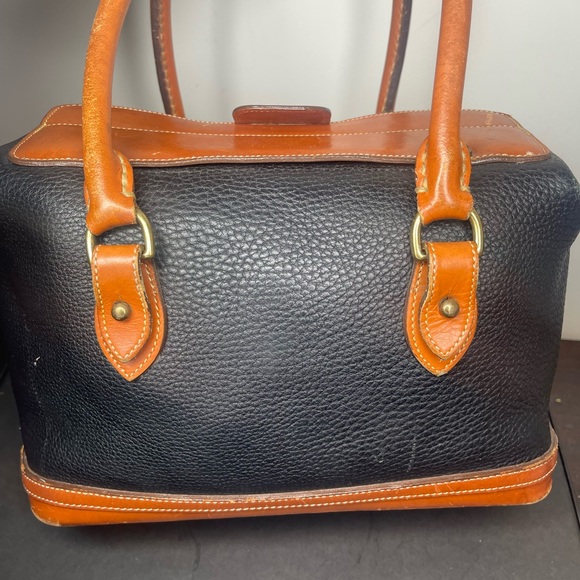 Dooney & Bourne Vintage Black and Brown Leather Handbag - Picture 7 of 13